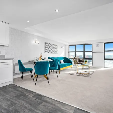 2 Bedroom With Parking Apartment