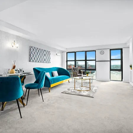 2 Bedroom With Parking Birmingham